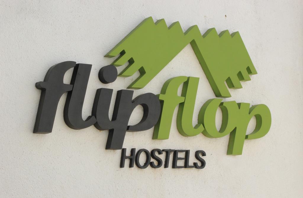 Flipflop Hostel Негомбо Экстерьер фото