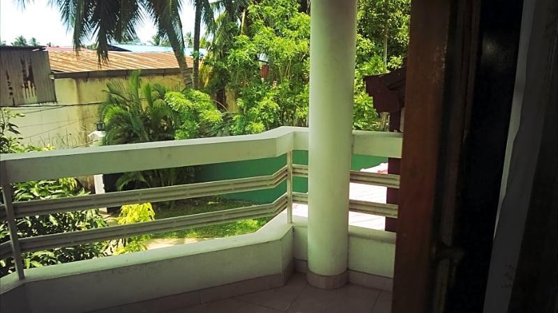 Flipflop Hostel Негомбо Экстерьер фото